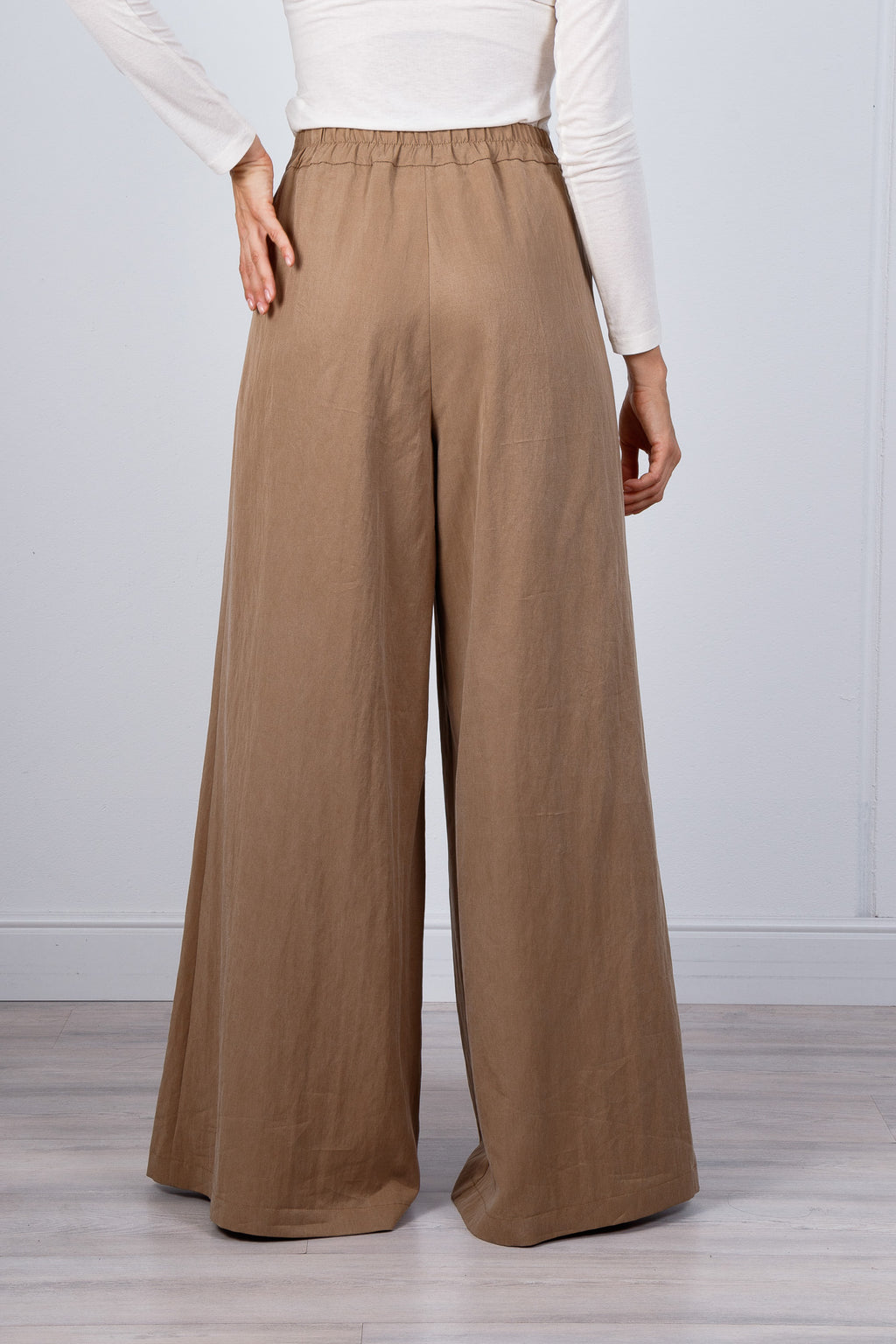 Pantaloni palazzo morbidi