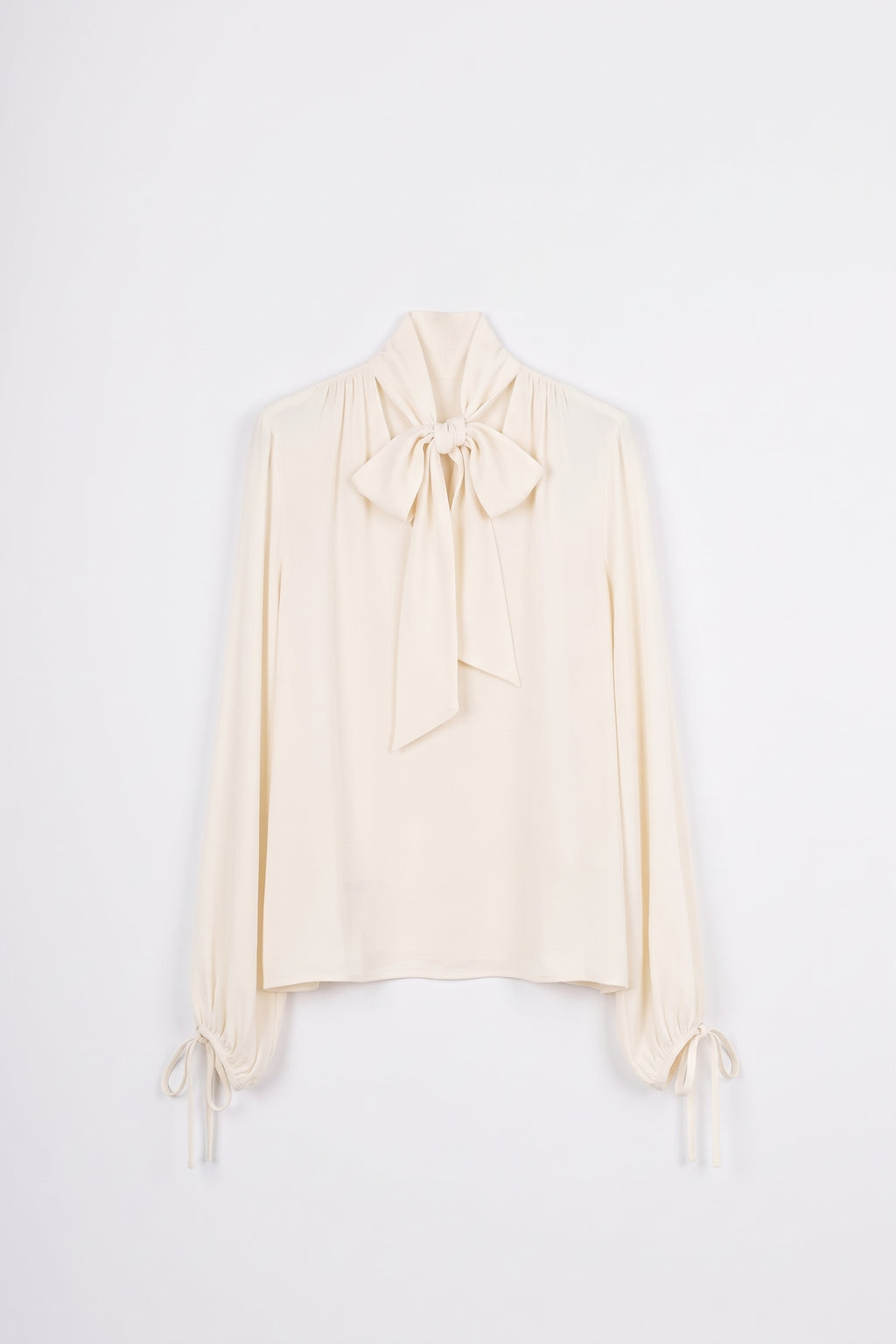Blusa con Fiocco