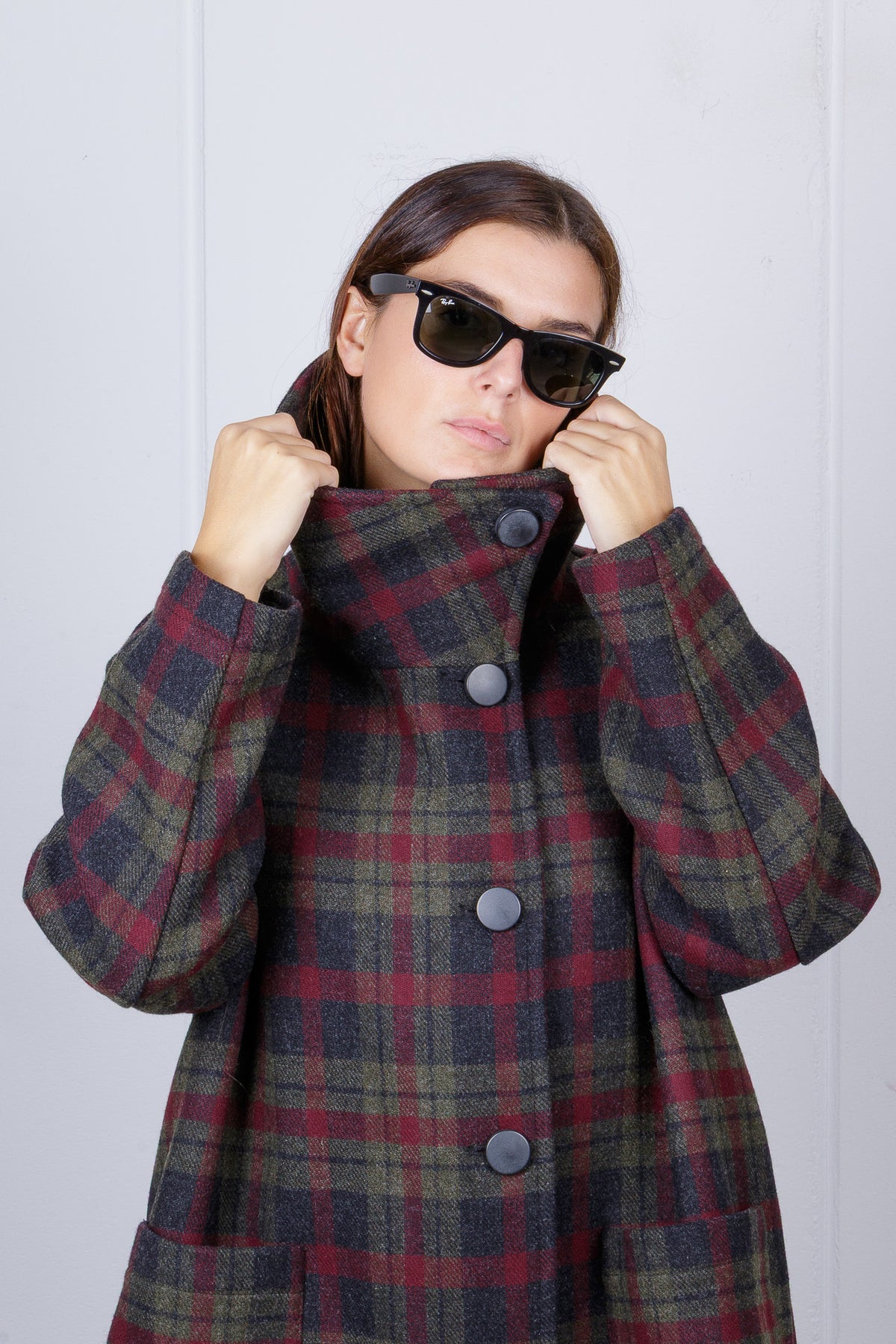 Giacca-Cappotto a Quadri Tartan con Collo Alto