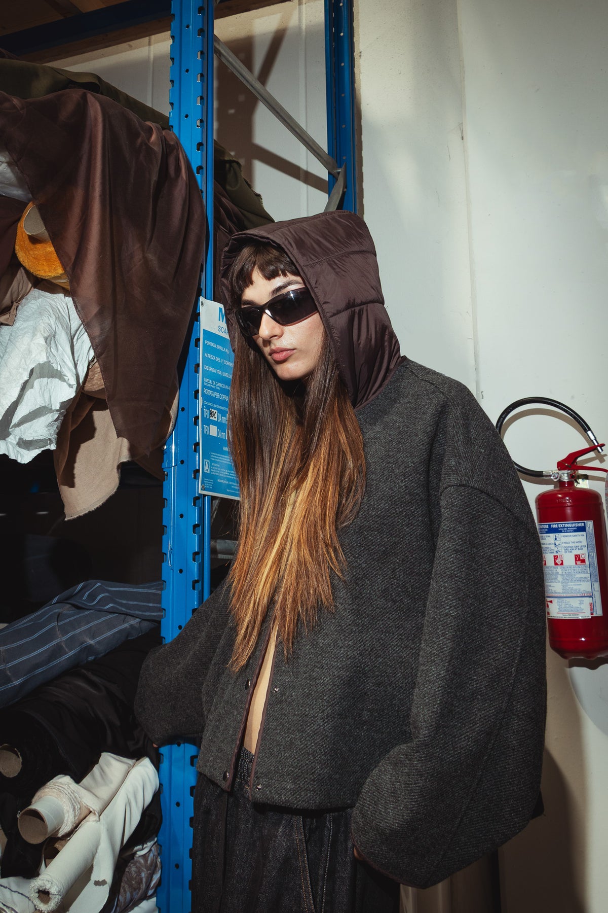 Cappotto corto oversize con cappuccio
