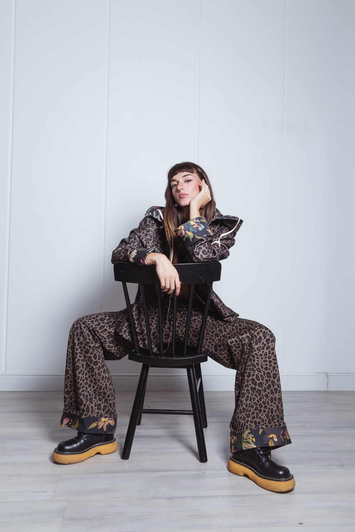 Pantalone wide leg fantasia leopardata