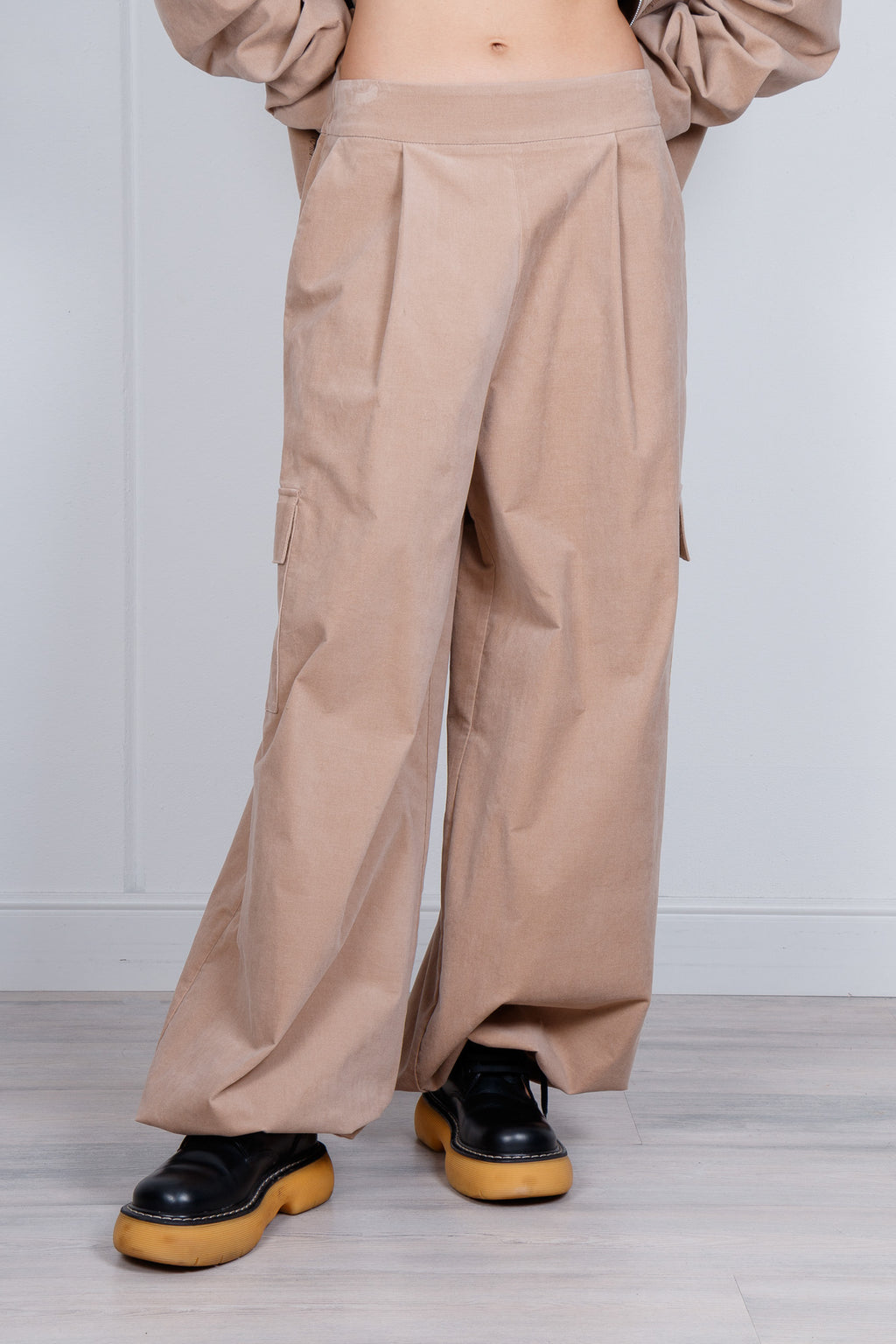Pantalone cargo velluto delavato