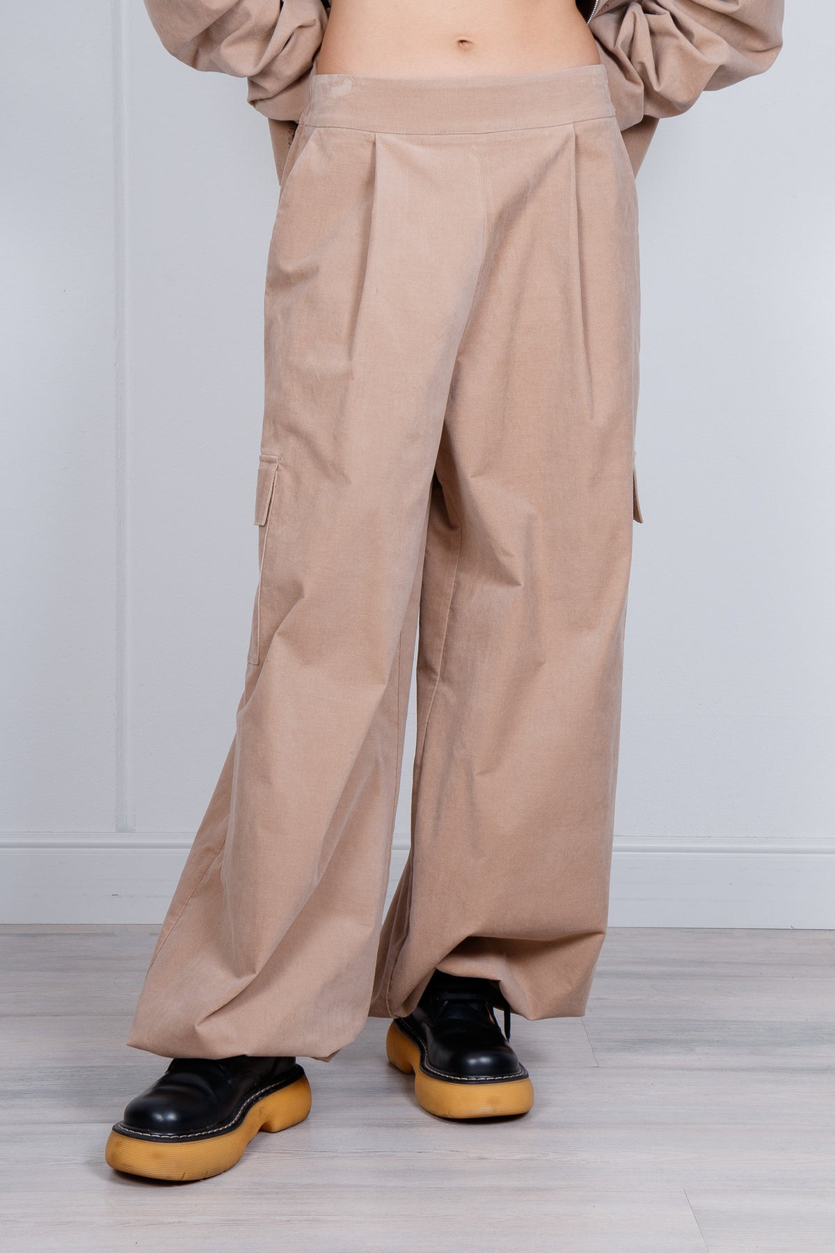 Pantalone cargo velluto delavato
