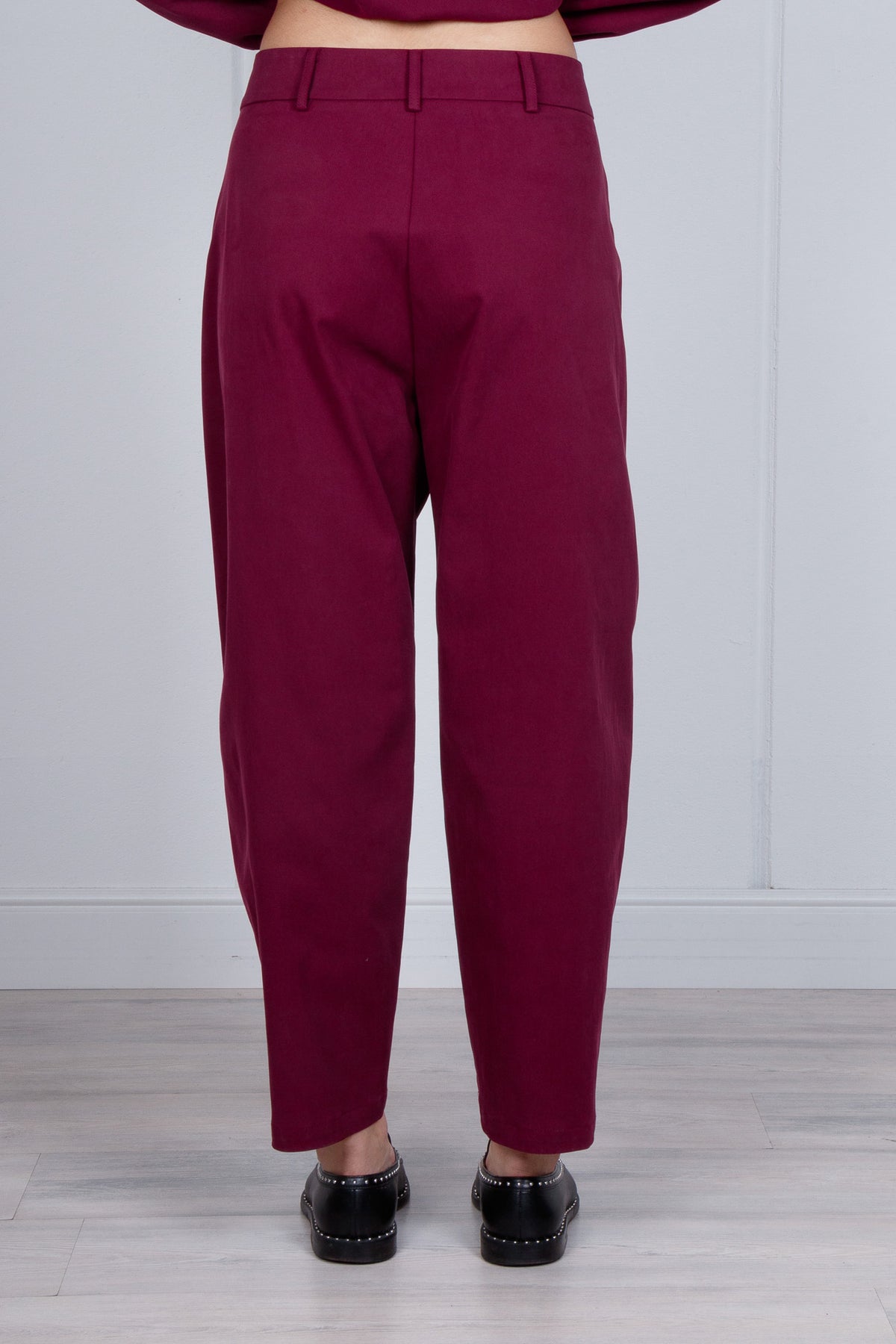 Pantalone vita alta tapered